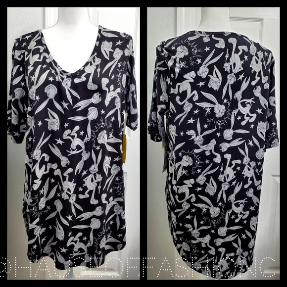 TORRID Looney Tunes Bugs Bunny Super Soft Favorite Tunic! NWT! - Picture 7 of 9
